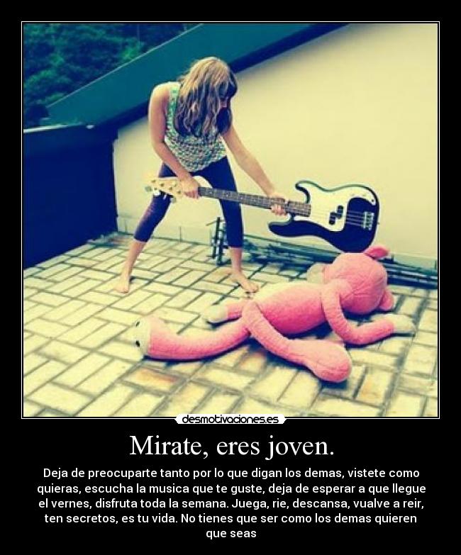 carteles cristina amo desmotivaciones