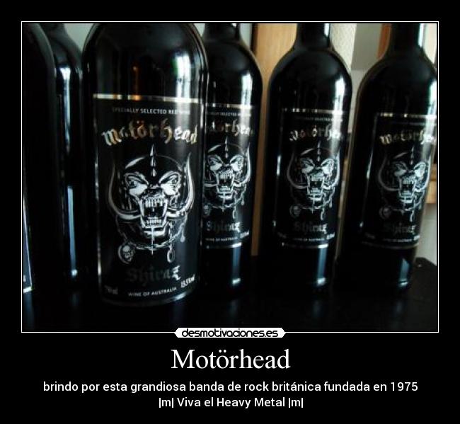 Motörhead - brindo por esta grandiosa banda de rock británica fundada en 1975
|m| Viva el Heavy Metal |m|