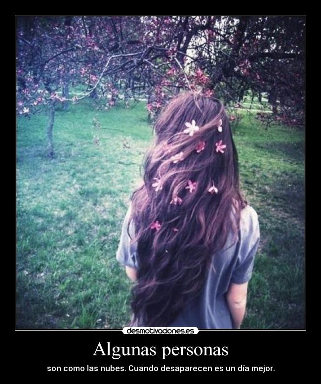 carteles nubes everywhere jajaja cuando hay nubes hay mas sol cuando hay mas sol hay mas productividad desmotivaciones