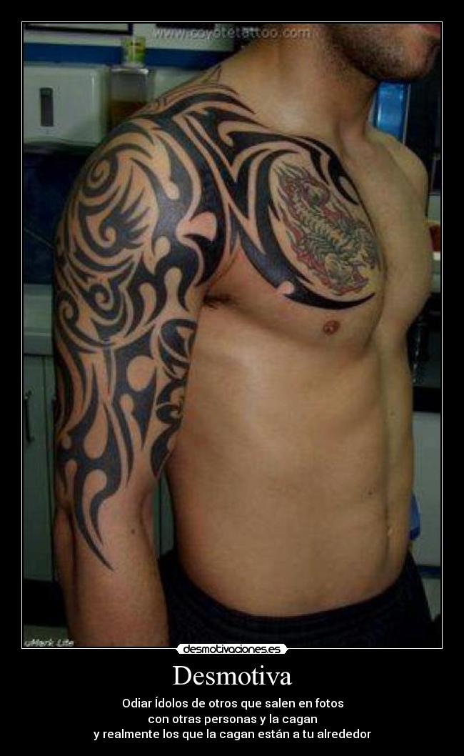 Desmotiva - Odiar Ídolos de otros que salen en fotos
con otras personas y la cagan
y realmente los que la cagan están a tu alrededor