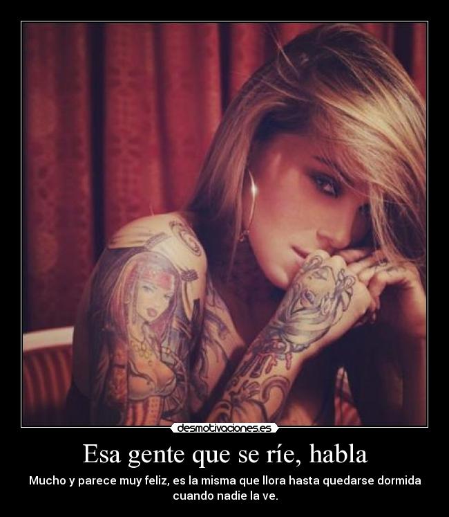 Esa gente que se ríe, habla -