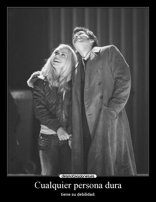 Cualquier persona dura -