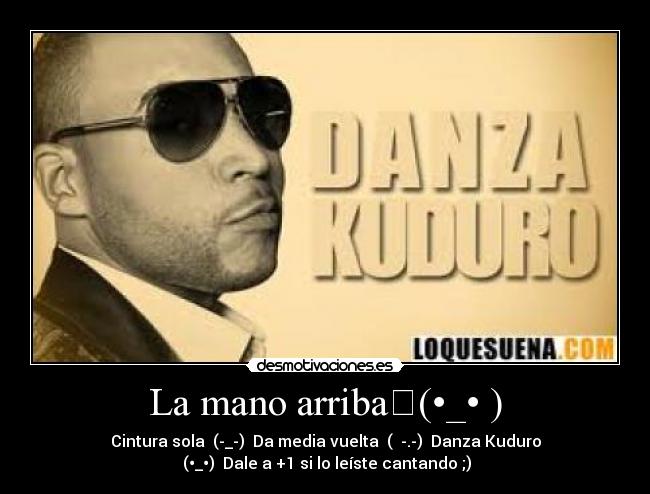 La mano arriba┗(•_• ) -