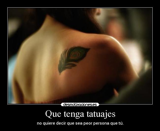 Que tenga tatuajes - 