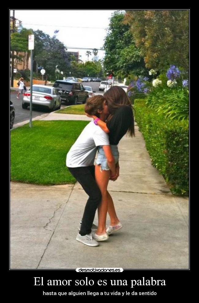 El amor solo es una palabra -