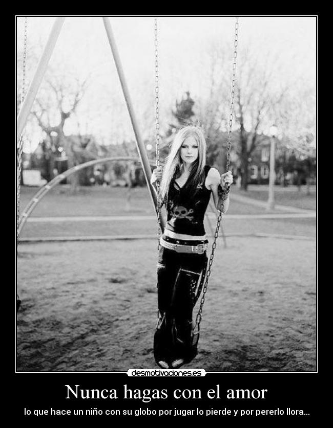 Nunca hagas con el amor - lo que hace un niño con su globo por jugar lo pierde y por pererlo llora...