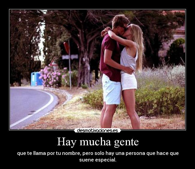 Hay mucha gente -