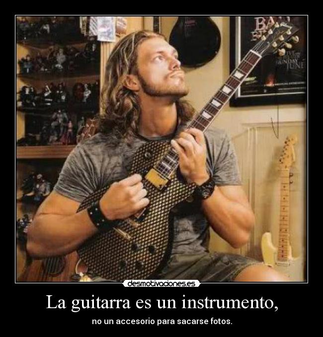 La guitarra es un instrumento, -