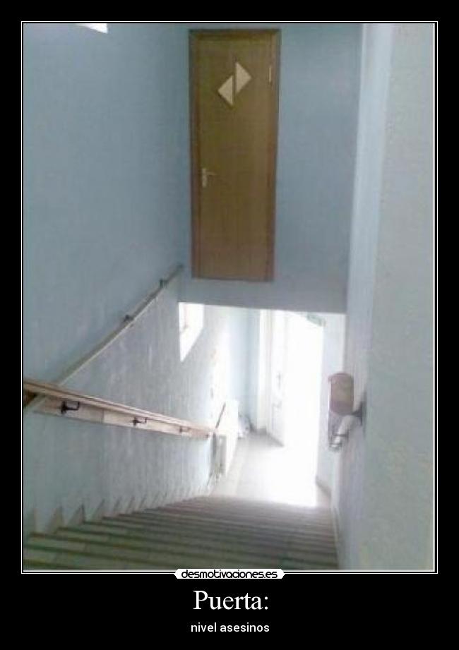 Puerta: - nivel asesinos