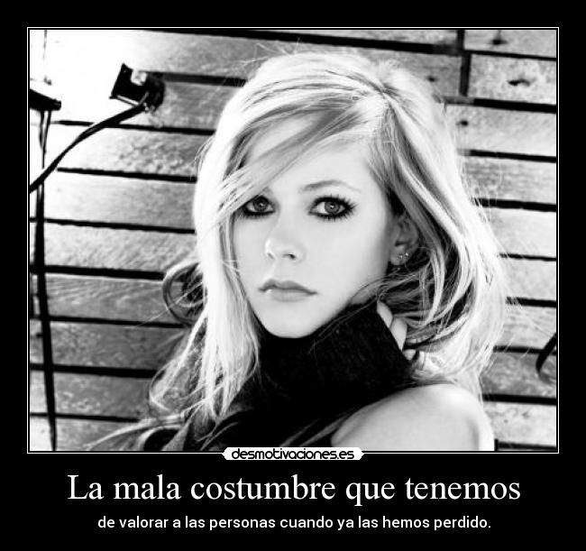 carteles avril lomasbonitodelmundoentero lavigne nomiresaqui desmotivaciones