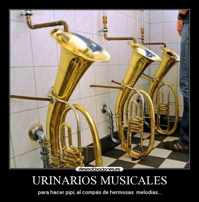carteles orina bano tuba miccionar melodias desmotivaciones