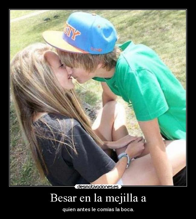 Besar en la mejilla a - 
