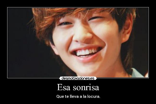 carteles sonrisa esa sonrisa lleva locura desmotivaciones