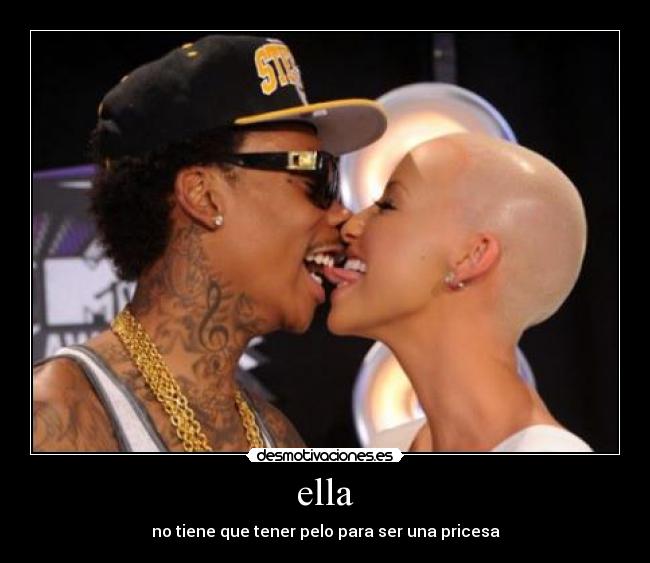 ella - no tiene que tener pelo para ser una pricesa