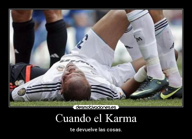 carteles karma devolver pepe desmotivaciones