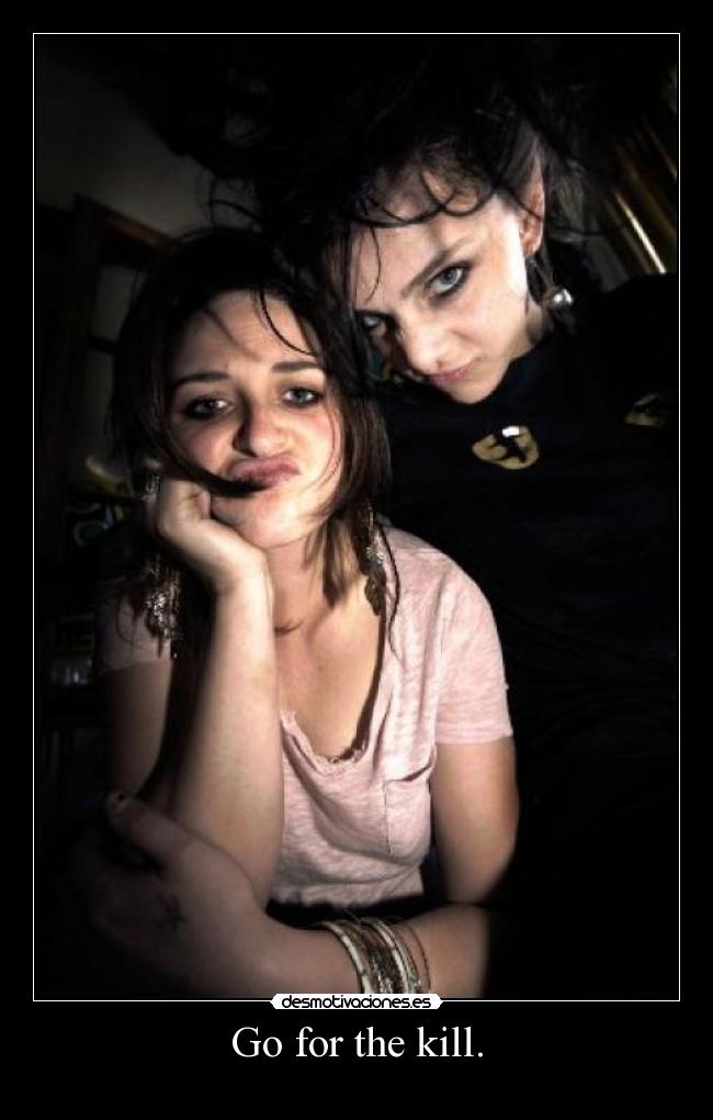 carteles clanquenosirveparanada dead sara siouxsie emily desmotivaciones