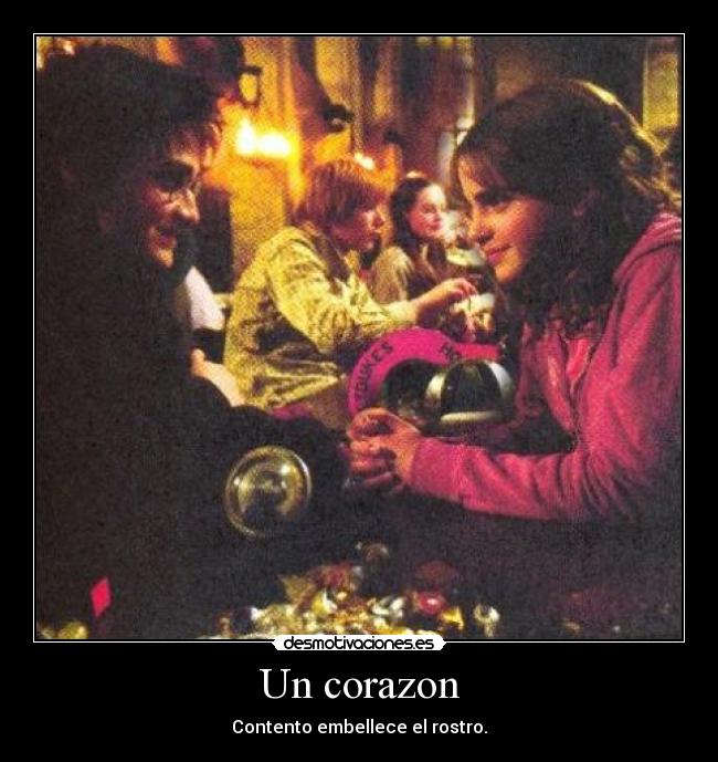 Un corazon - Contento embellece el rostro.