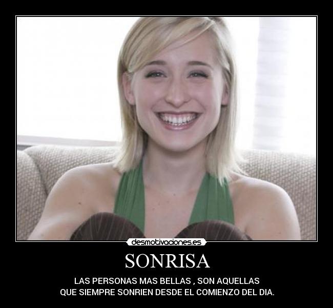 carteles sonrisa tiburondark desmotivaciones