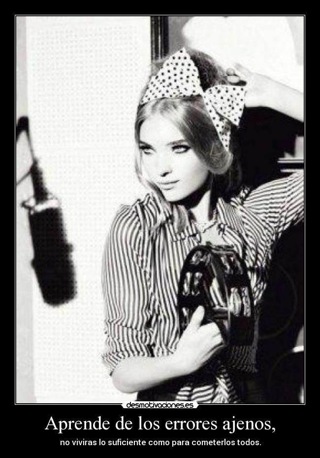 carteles ajenos desmotivaciones