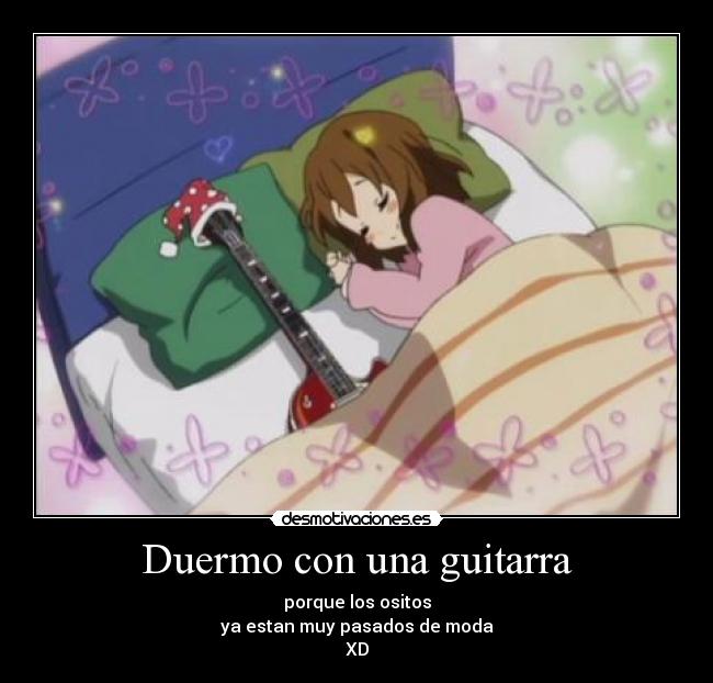 Duermo con una guitarra -