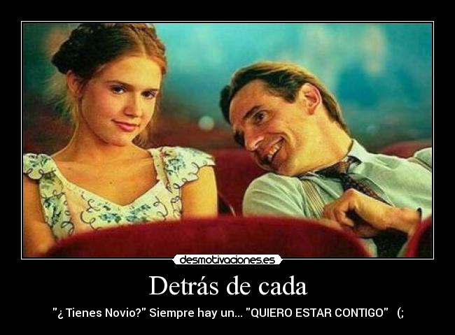 Detrás de cada -