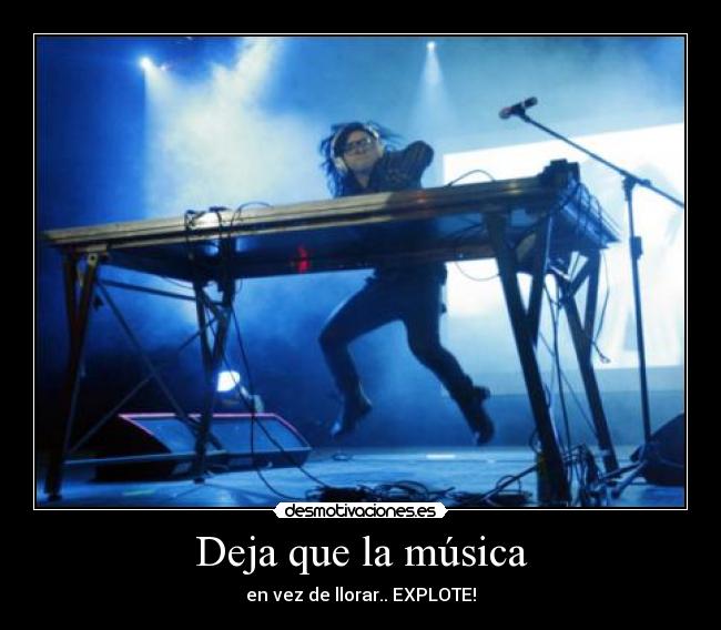 Deja que la música -
