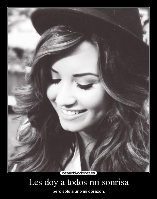 Les doy a todos mi sonrisa -