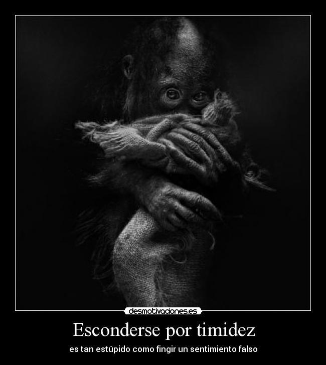 Esconderse por timidez -
