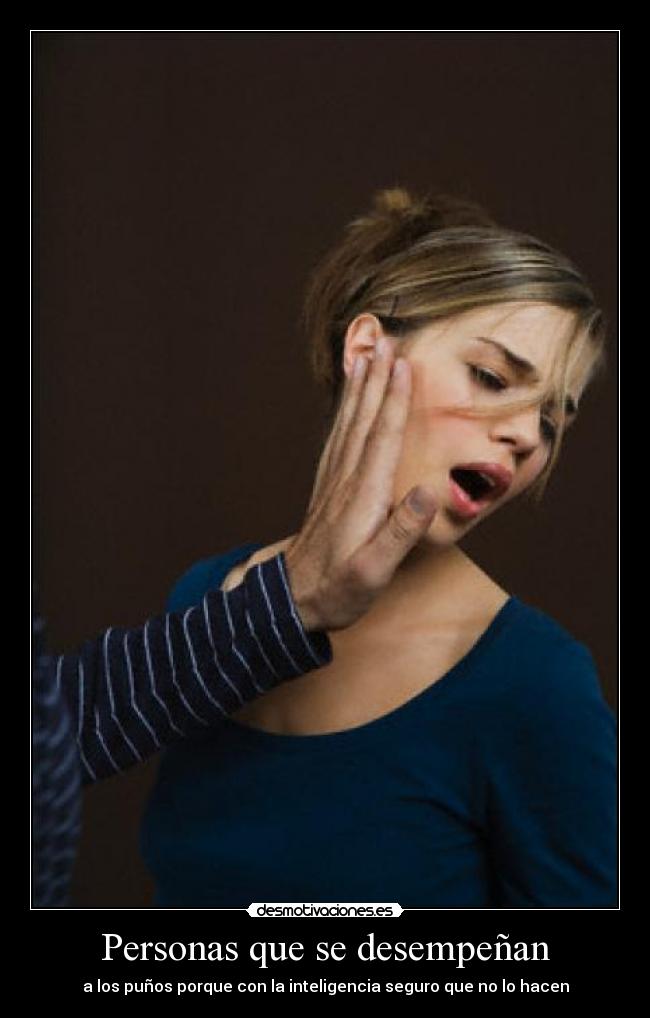 carteles punos personas desempenar inteligencia desmotivaciones