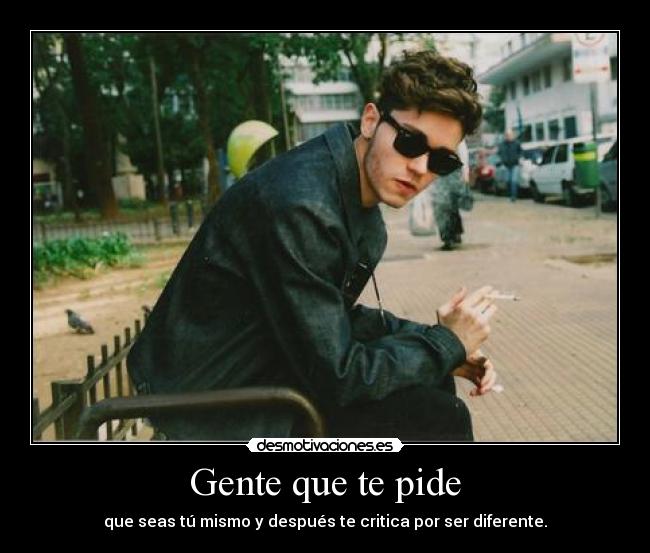 carteles vaya mierda dia creo que solo puedo decir las etiquetas desmotivaciones