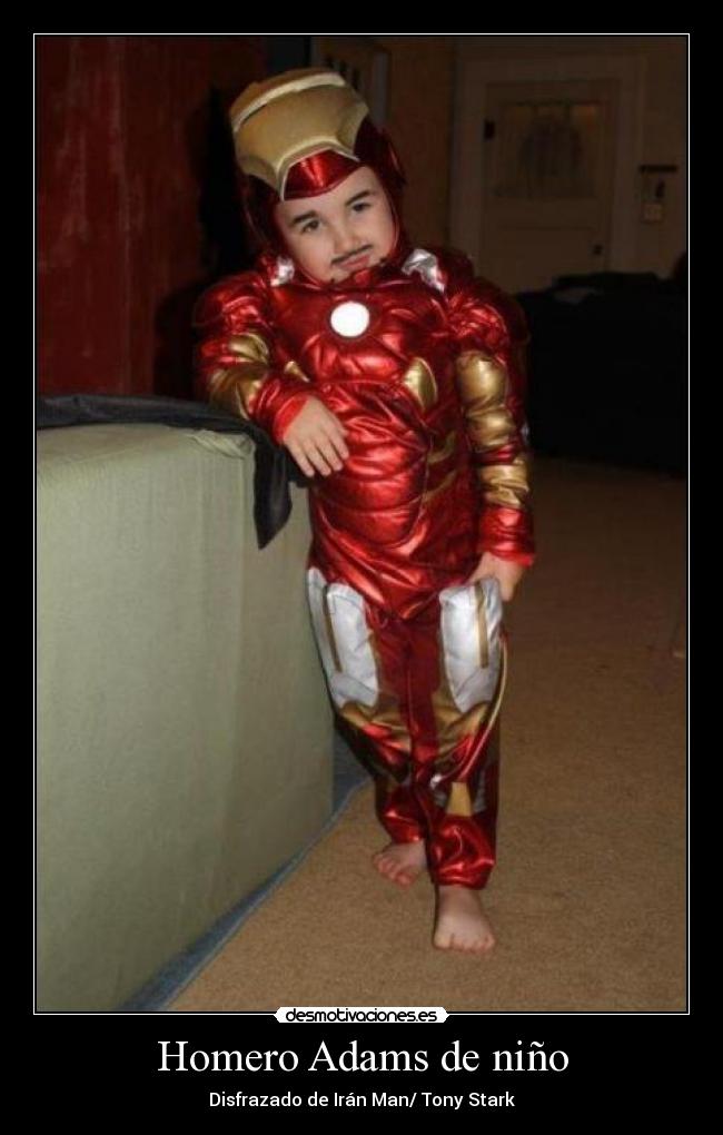 Homero Adams de niño - Disfrazado de Irán Man/ Tony Stark