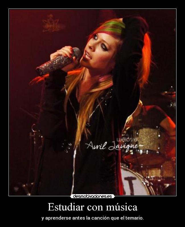 Estudiar con música - y aprenderse antes la canción que el temario.