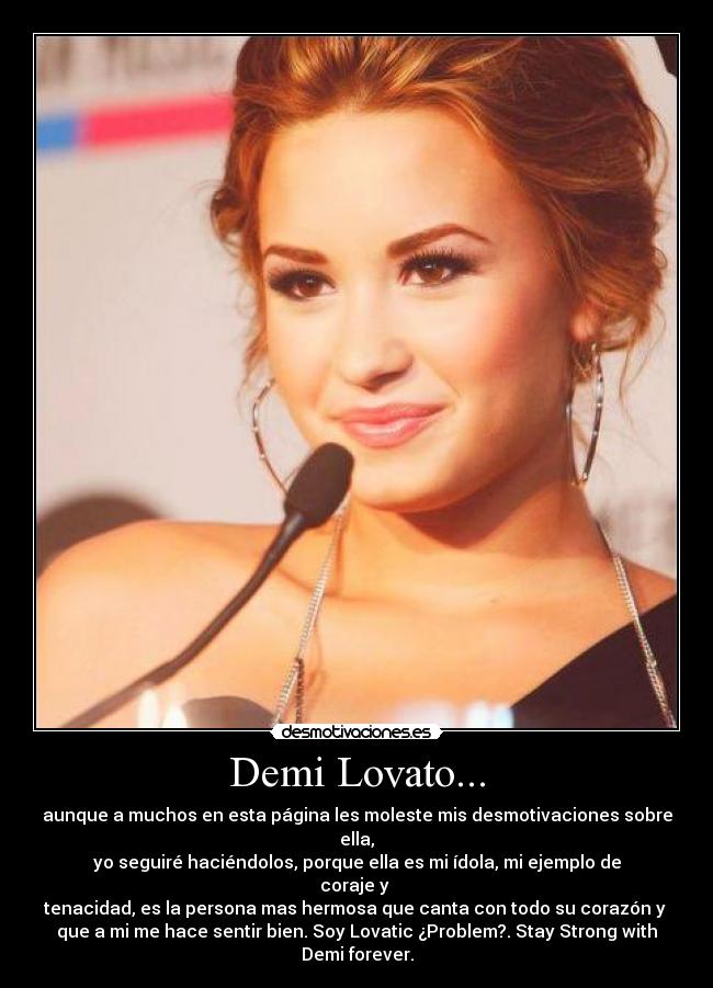 Demi Lovato... - 