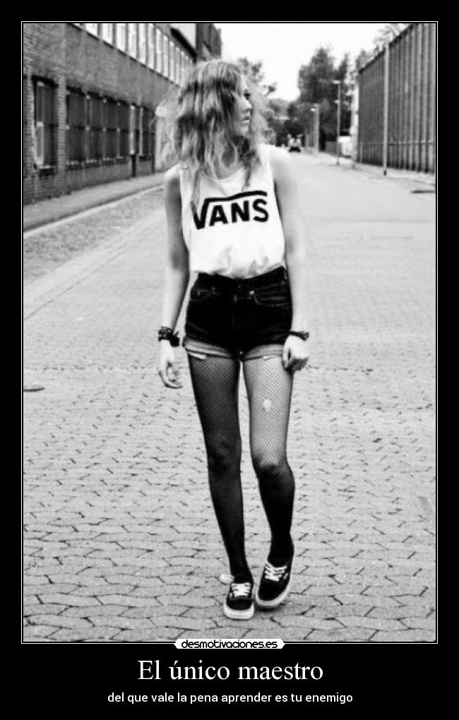 carteles ender xenocida desmotivaciones