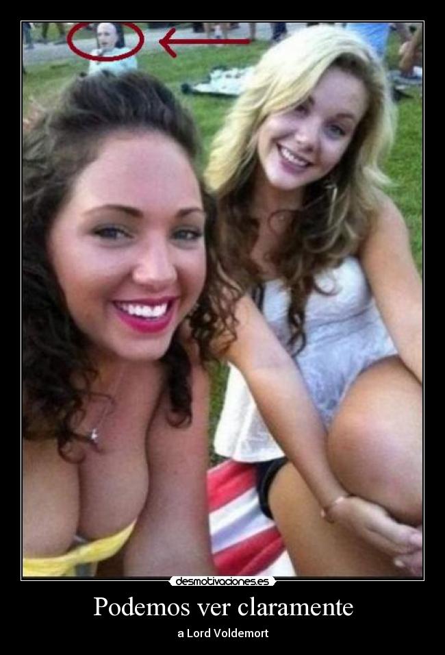 carteles tetas donde desmotivaciones