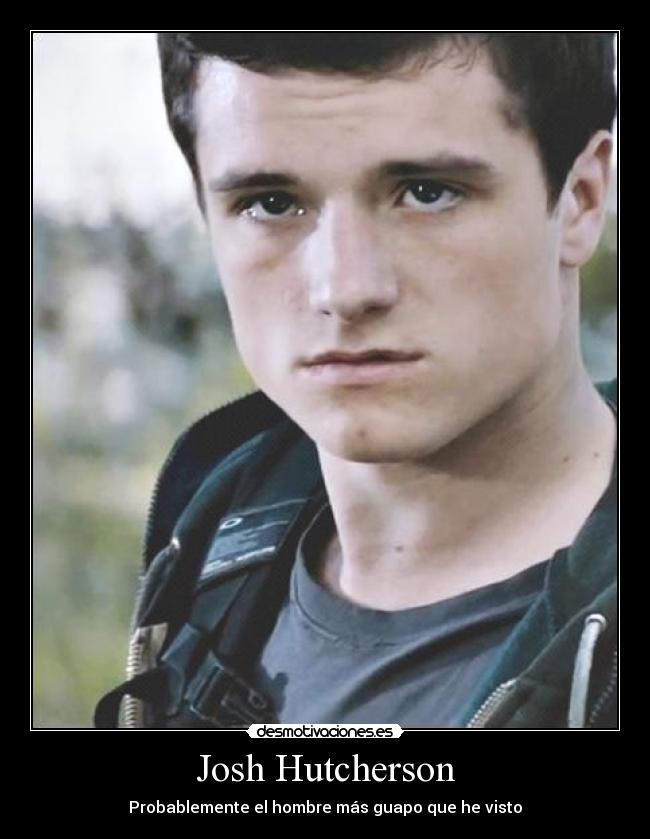 Josh Hutcherson - 