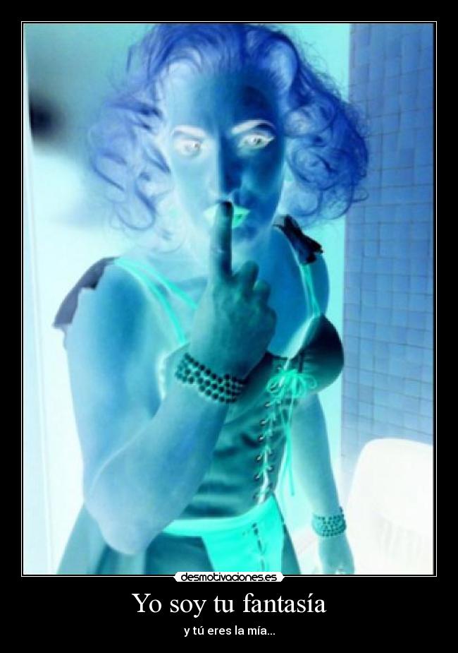 carteles clubidiotasdedesmo socorro que corro arturo valls travesti besame mucho desmotivaciones