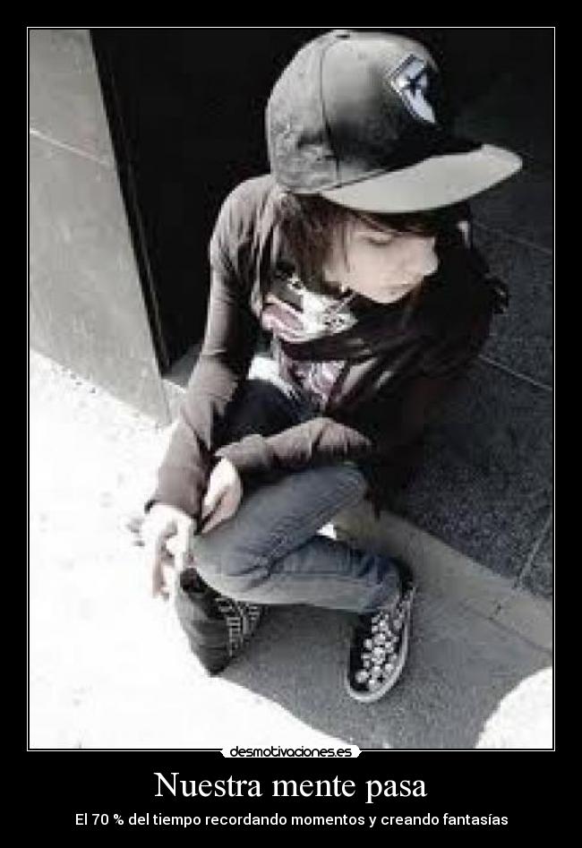 Nuestra mente pasa - El 70 % del tiempo recordando momentos y creando fantasías