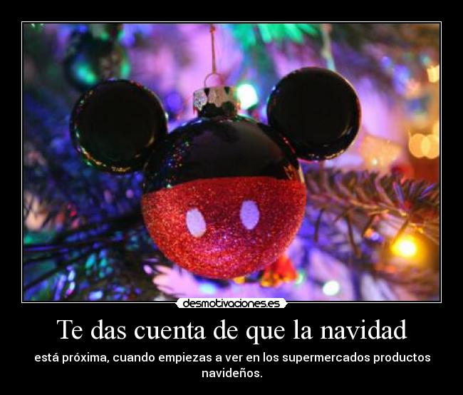carteles navidad cada ano empiezan antes con los turrones otros productos navidenos navidad desmotivaciones