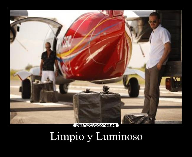 carteles limpio luminoso desmotivaciones