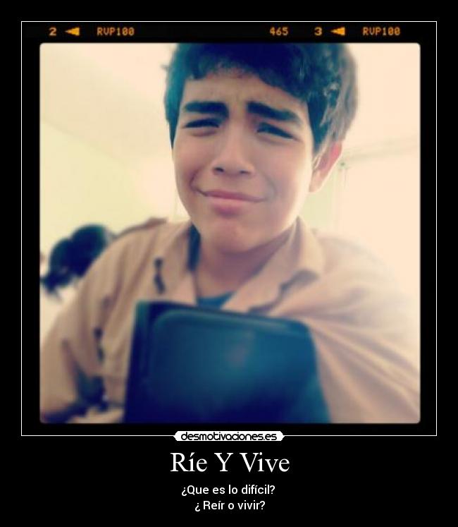 Ríe Y Vive -