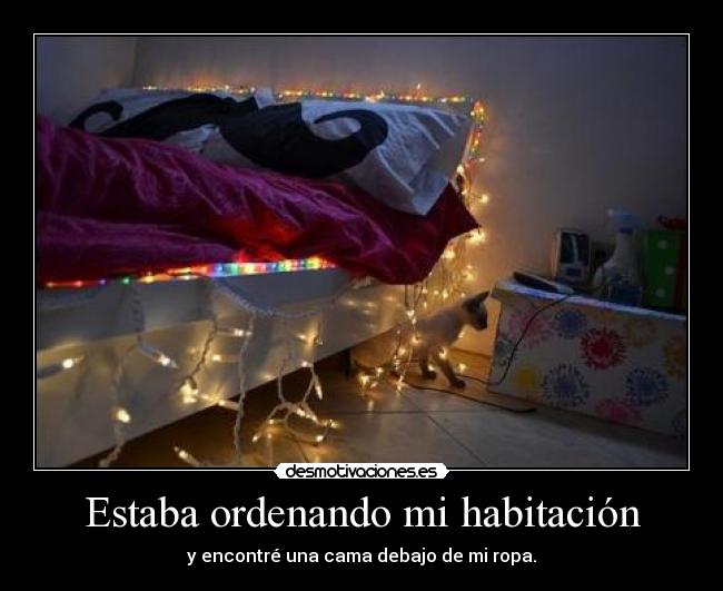 carteles lightuptheworld cama habitacion ropa chiste malo cml abreviacion desmotivaciones