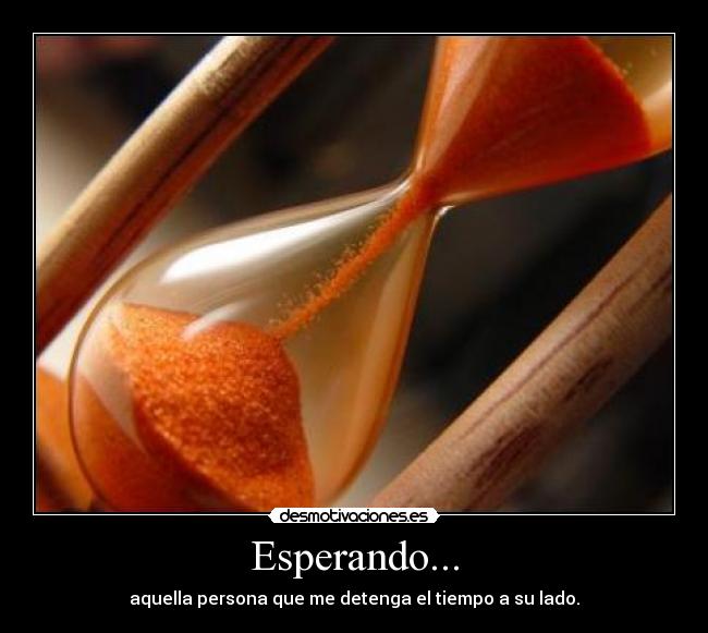 Esperando... -
