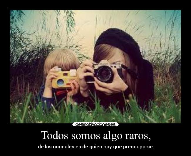 carteles normal people scare desmotivaciones