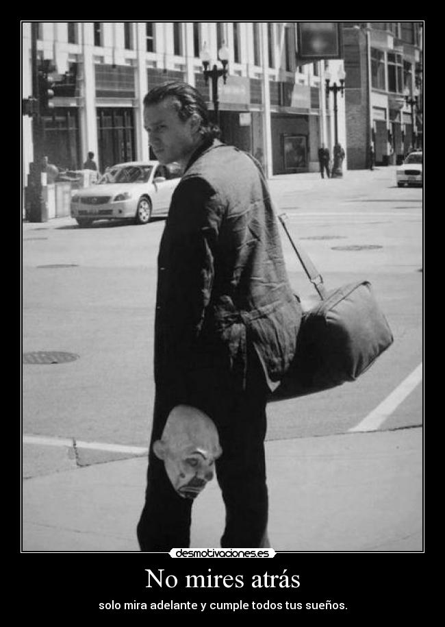 No mires atrás -