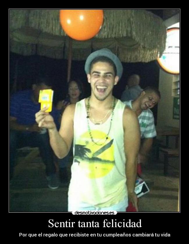 carteles felicidad condones desmotivaciones