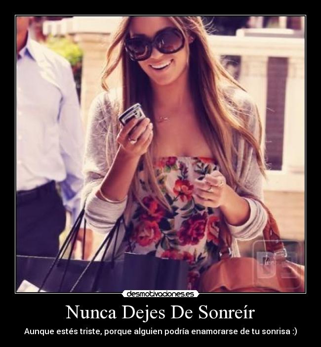 Nunca Dejes De Sonreír - 