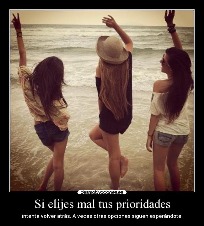 carteles edelweis estuvo hablando con sus amigas ayer desmopornositas clanpechotes quelesdenporculoxd desmotivaciones