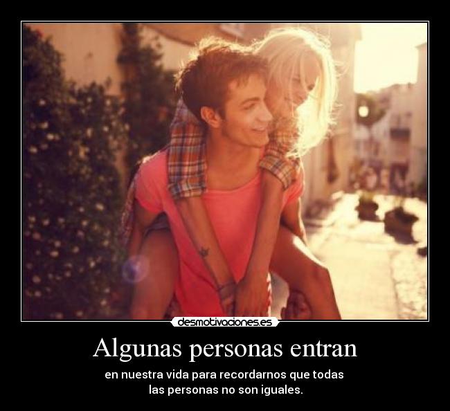 Algunas personas entran - 