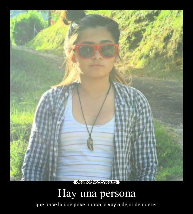 Hay una persona - 